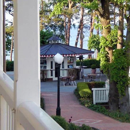 Strandvillen - Mit 1 Schlafzimmer Und Balkon Ah-625 Apartment *